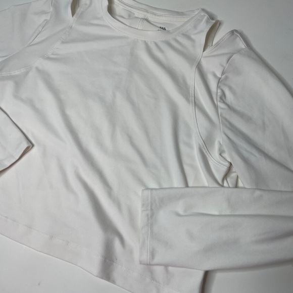 Women's Long Sleeve Cropped Top - All in Motion - Cream Size XL - Picture 5 of 9